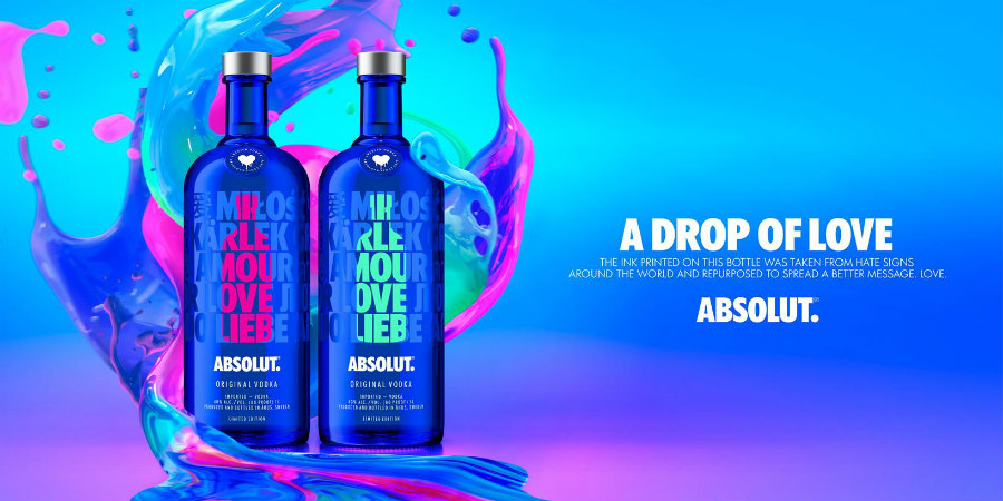 Το νέο limited edition μπουκάλι της Absolut Vodka κυκλοφορεί, μεταφέροντας μαζί του το μήνυμα της αγάπης σε όλο τον πλανήτη!